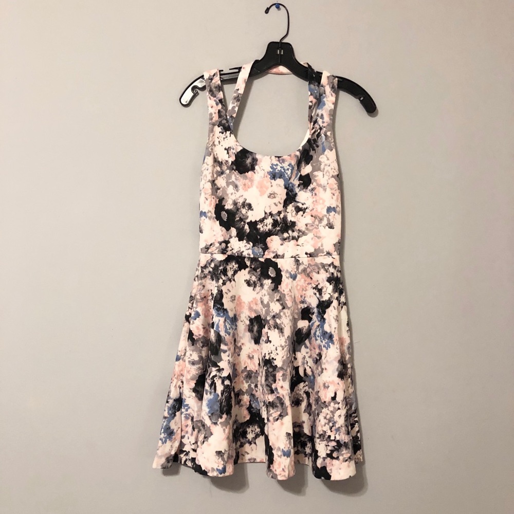 AQUA Fit & Flare Floral Dress (M)
